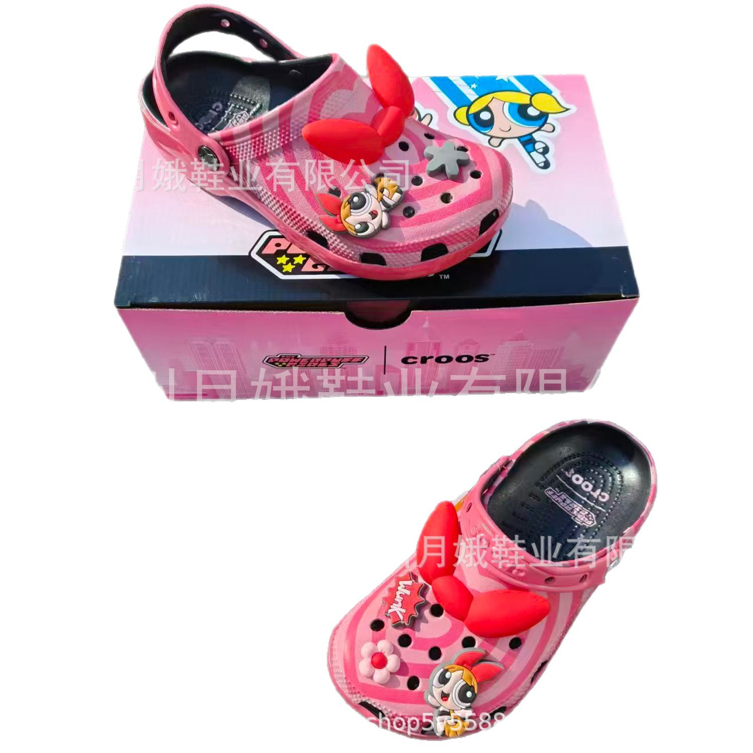 Caixa de zapatos con accesorios voladores de policía de mujer zapatos agujeros de marca conjunta de zapatillas de caricatura de mujer sandalinas de playa croos