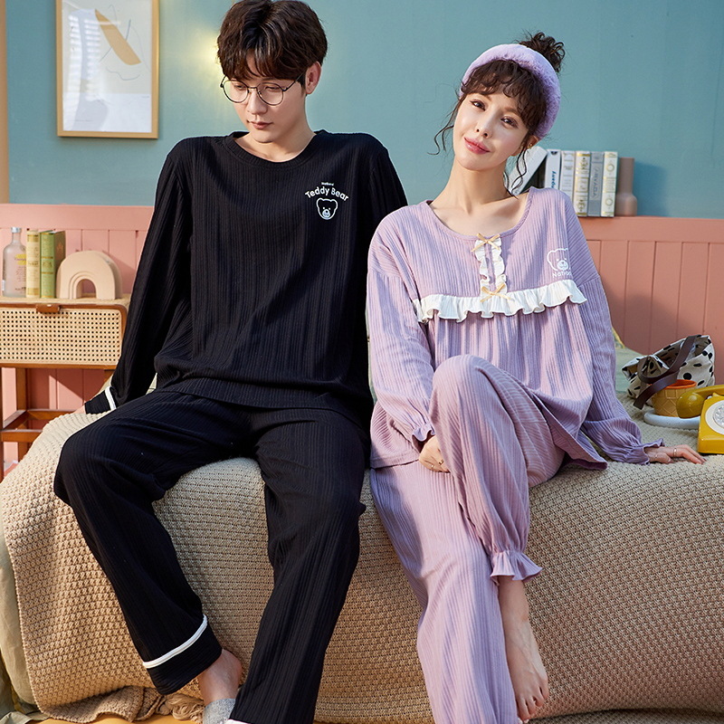 2022 Otoño e Invierno Nueva pareja pijamas de manga larga de los hombres de color sólido dulce lindo Otoño de las mujeres al aire libre ropa para el hogar