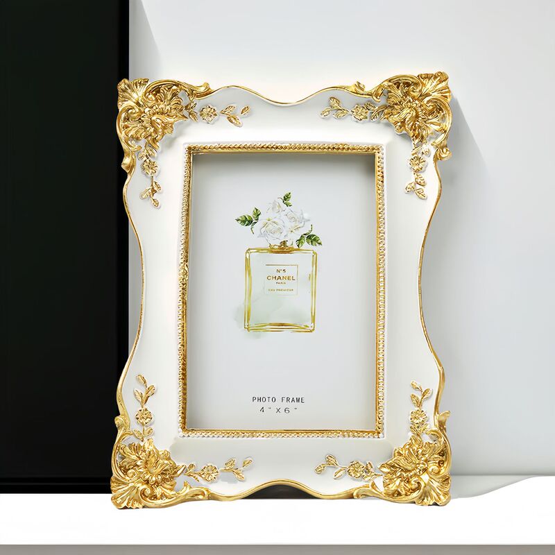 French Romantic Resin Photo Frame Stand, European-Style Embossed Resin Picture Frame, Bedroom Desktop Decoration Ornaments French Romantic Resin Photo Frame Stand, European-Style Embossed Resin Picture Frame, Bedroom Desktop Decoration Ornaments