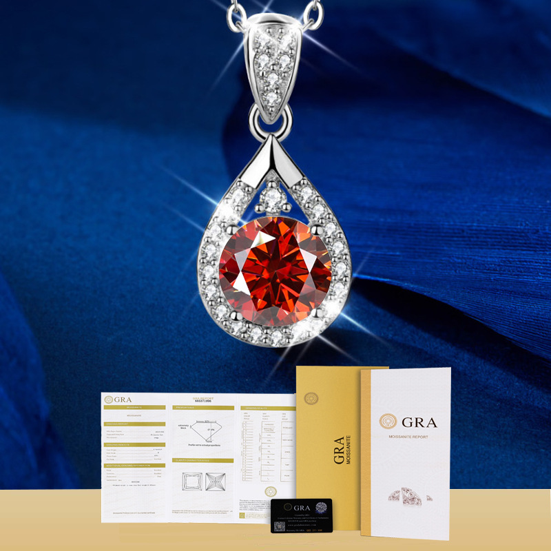 레드 모이사나이트 목걸이