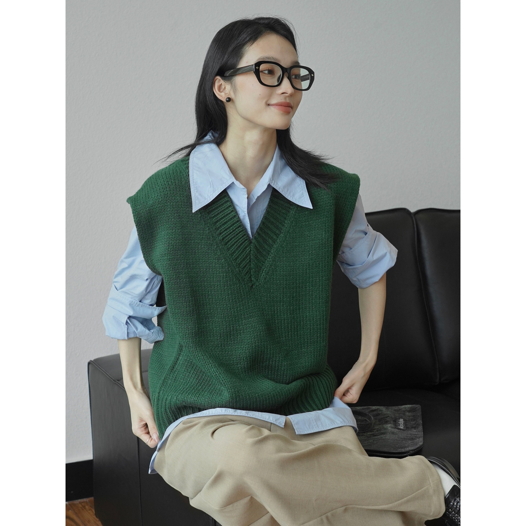 Lufu otoño nuevo japonés de moda perezoso cuello en V punto chaleco suelto interior casual chaleco sin mangas para las mujeres