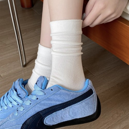 Four-season maternity socks in solid colors, chunky-style socks, Instagram-inspired tall stockings, versatile casual socks for students and women