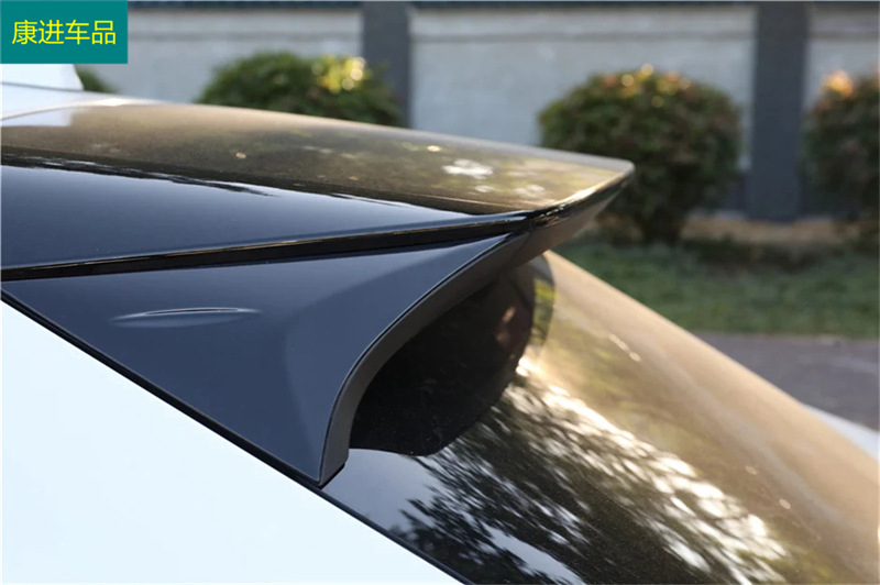 Suitable for Toyota 22 LingFang/Hailia/Weisa tail wing side cover rear window decoration rear window triangle modification