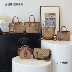 古超火手提げ斜めショルダー小包女史2025新型軽豪華高級感小衆今年流行モデル