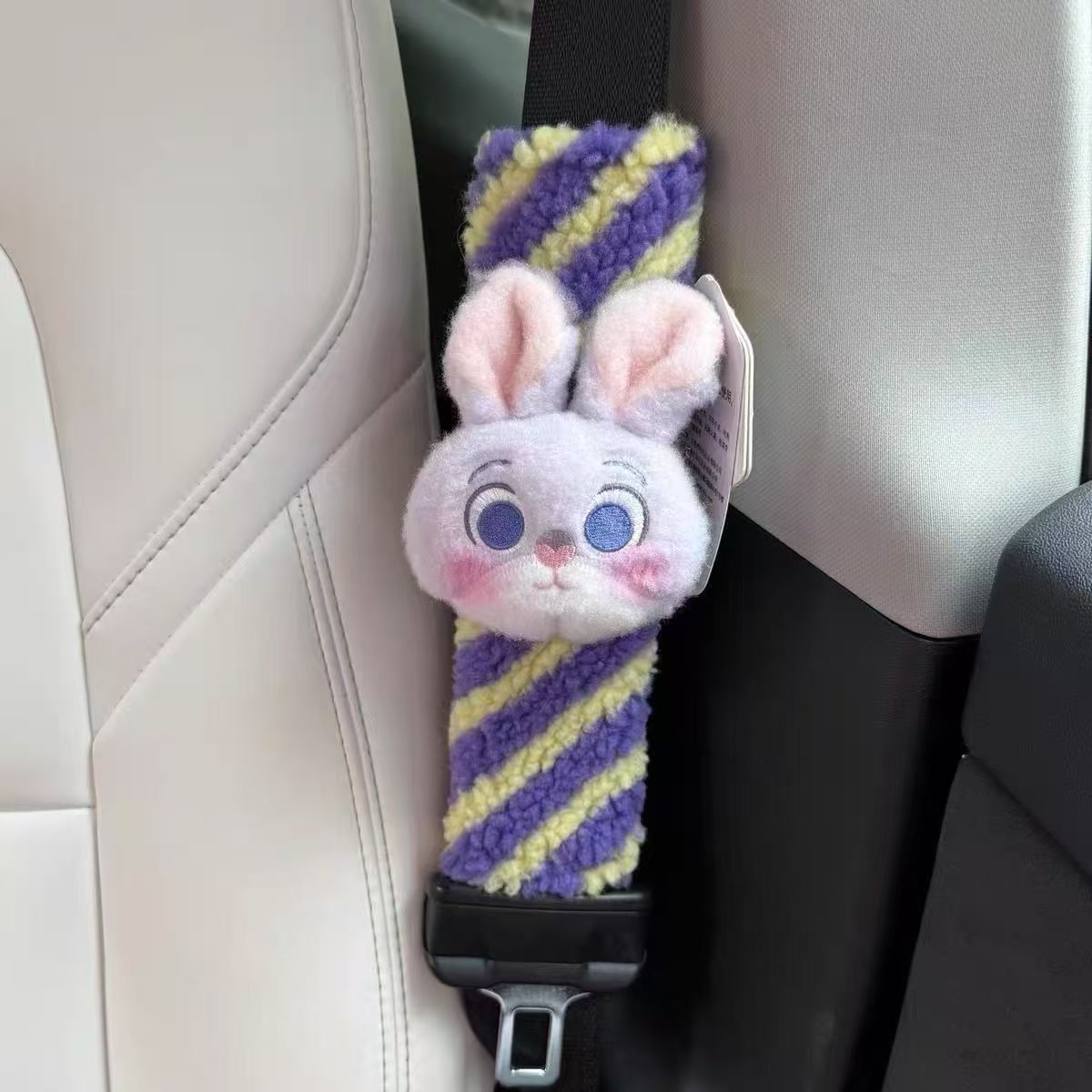 2026 New Zootopia Car Seatbelt Shoulder Pad Covers Judy Nick Cute Cartoon Car Accessories for Girls