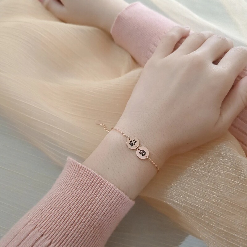 Etsy Custom Pet Paw Print Bracelet with Real Paw Print Engraving, Commemorative Gift, European and American Cross-Border Dropshipping