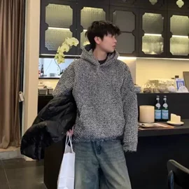 男式休闲裤;休闲裤;男式T恤