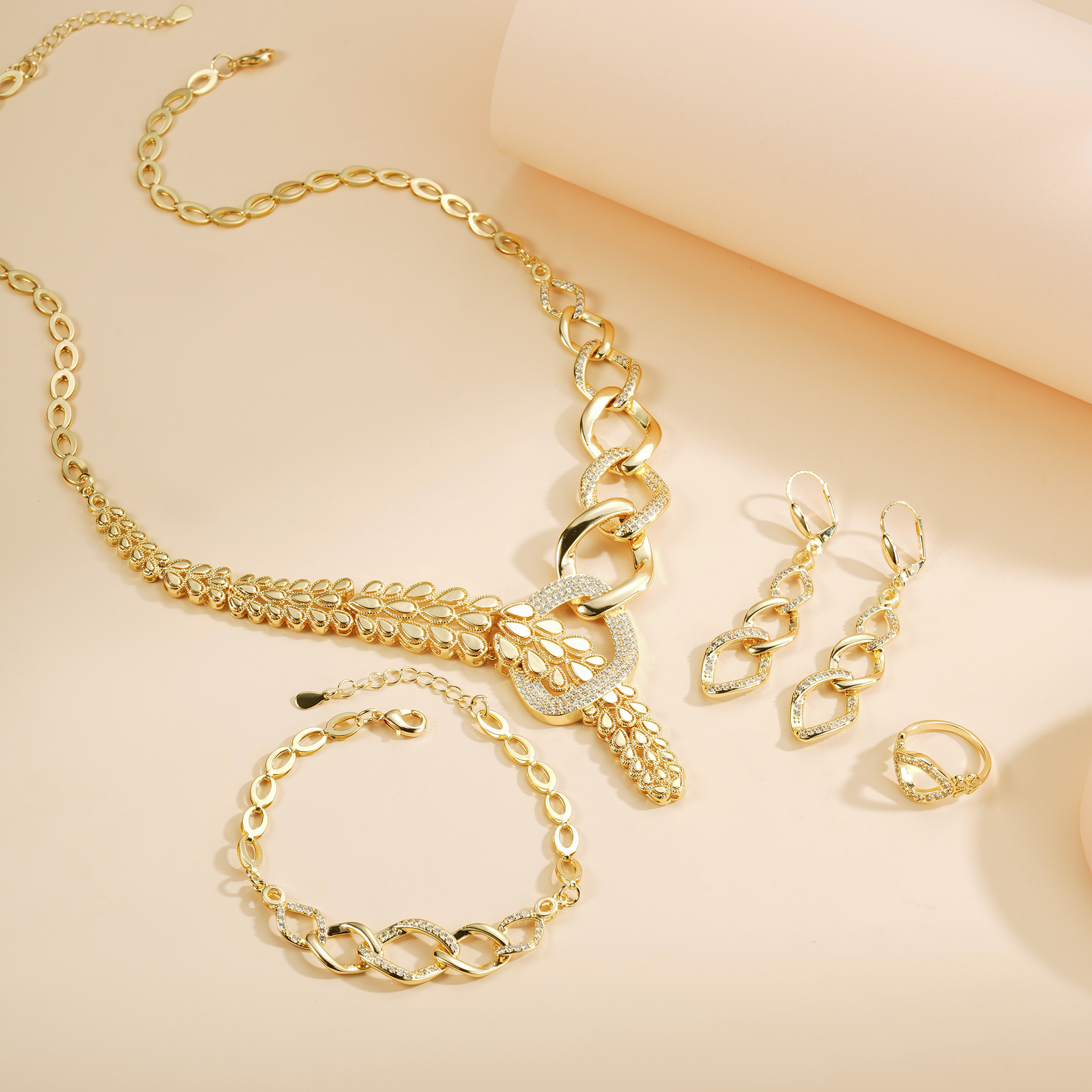 Moda transfronteriza de alta textura vestido de boda joyas collares de diamantes pendientes pulseras anillo conjunto de accesorios de cena image 3