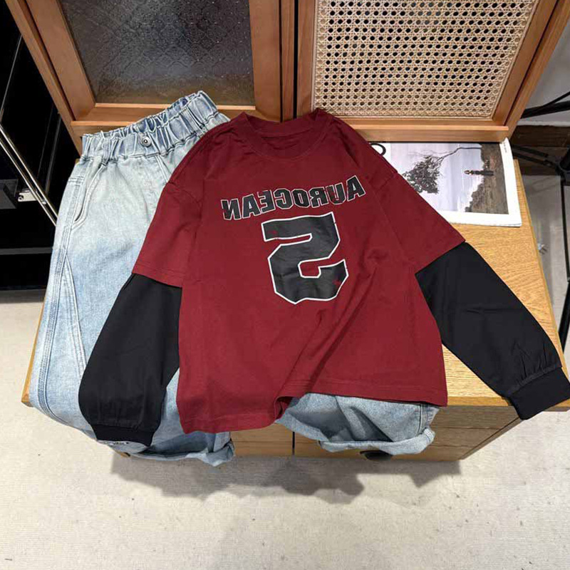 Spring base body-friendly children's long-sleeve for boys with a…