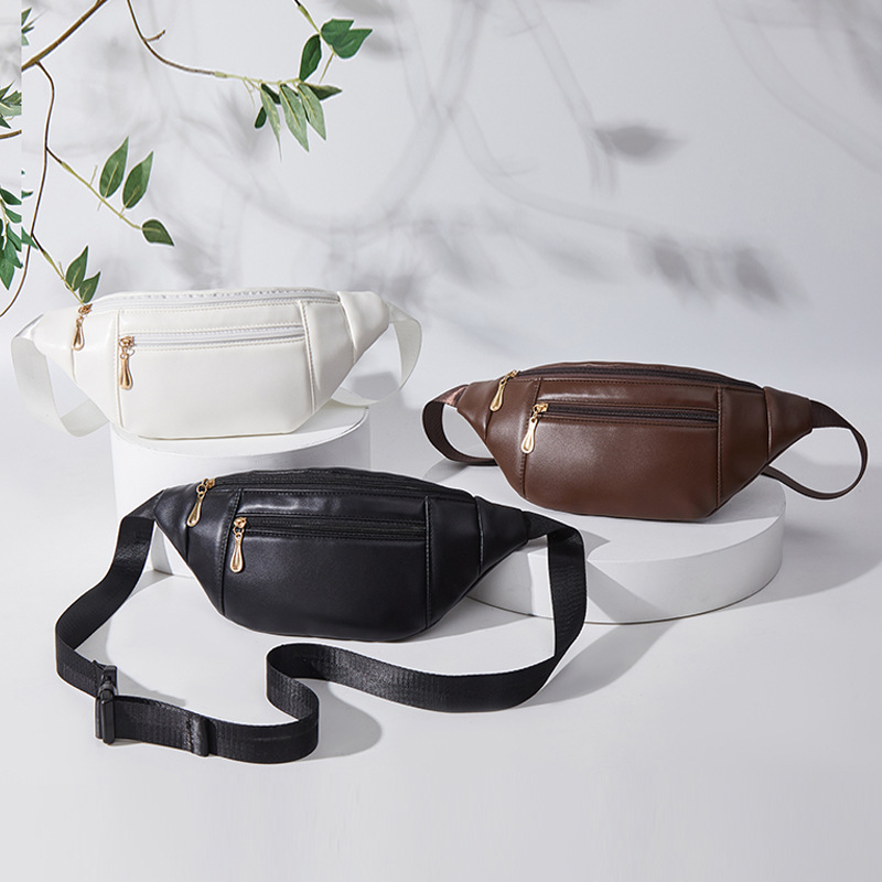 流行的圣诞节胸包2025热款胸包女包多功能运动腰包