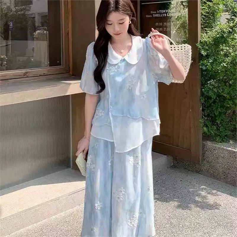 Синий супер стильный костюм с вышивкой тай-дай для женщин, лето 2025, молодежный комплект из блузки с воротником-стойкой и юбки, два предмета