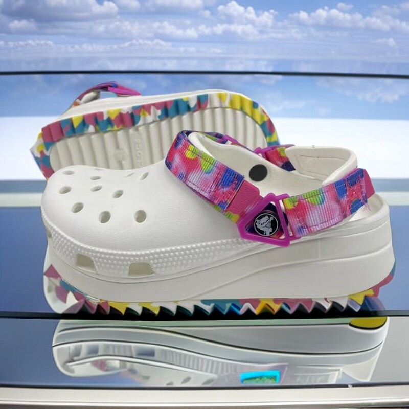 2023 New cos Platform Heightened Hole Shoes Lava Pop Cool Walk Non-slip Men's and Women's Light Beach Sandals