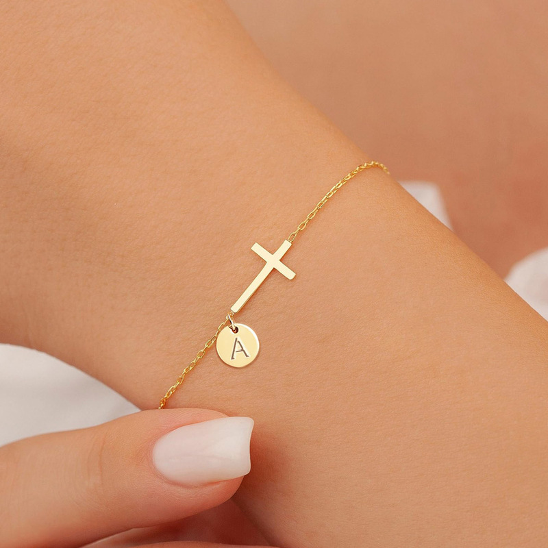 New Women's Cross Bracelet, Round 26-Letter Bracelet for Women, Fashionable and Exquisite Hand Jewelry Wholesale
