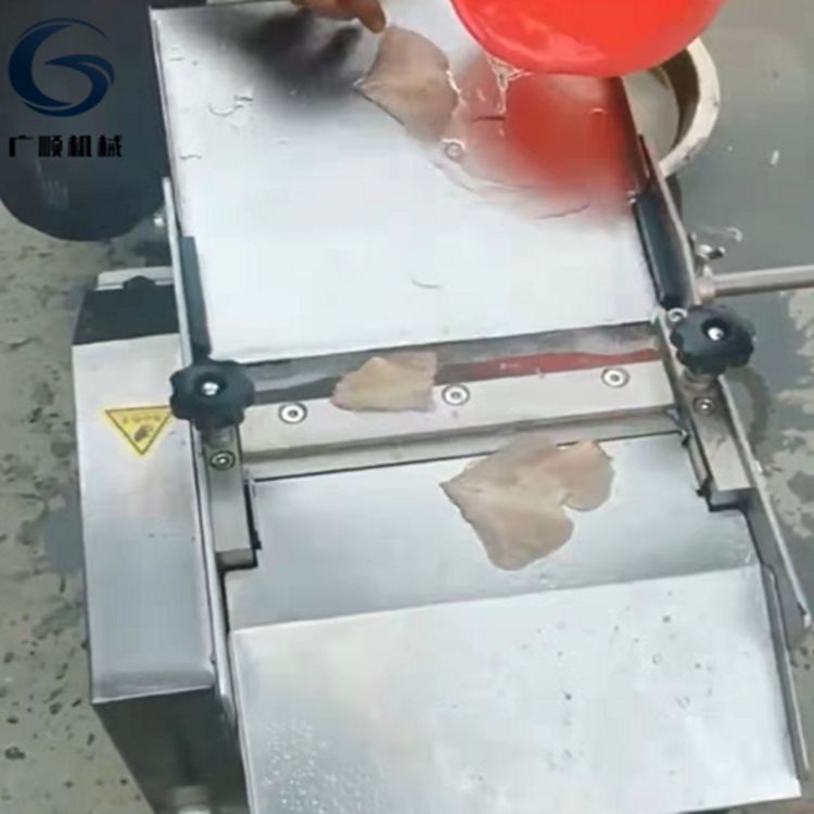 商用 草鱼鲤鱼剥离机 自动鱼肉去皮机  鱿鱼剥皮机去薄皮设备