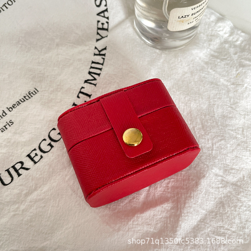 Mini caja de joyería de bloque de tofu blanco y negro portátil de tamaño pequeño anillo portátil simple caja de joyería diaria