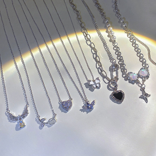 Korean silver titanium steel necklace girls versatile high-end niche pearl butterfly pendant clavicle chain jewelry wholesale