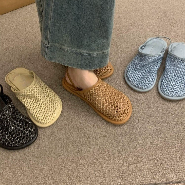 Модные нишевые плетеные коричневые закрытые босоножки для женщин, новые летние ультрамягкие плоские туфли Birkenstock 2025 года.