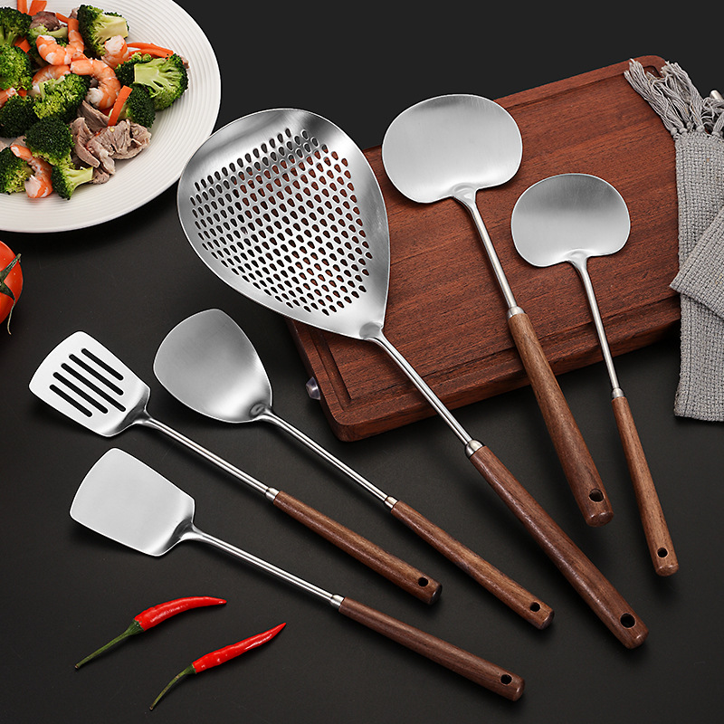 Paleta de acero inoxidable 304 utensilios de mango de madera para el hogar, colador de alta temperatura, juego de utensilios de cocina, cuchara de sopa, suministros de cocina