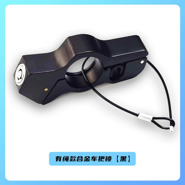 Black steering wheel