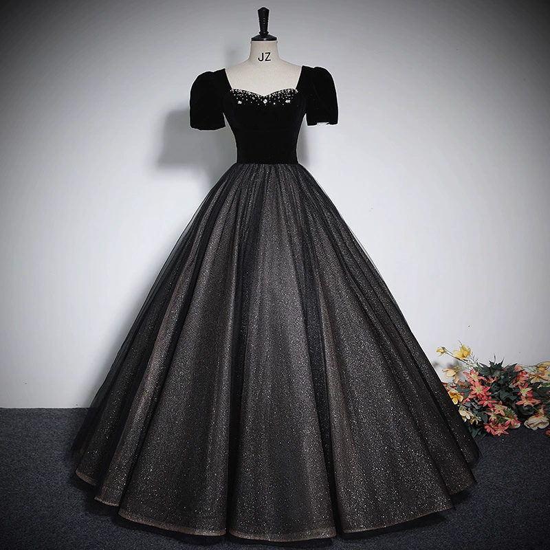 The evening dress atmospher