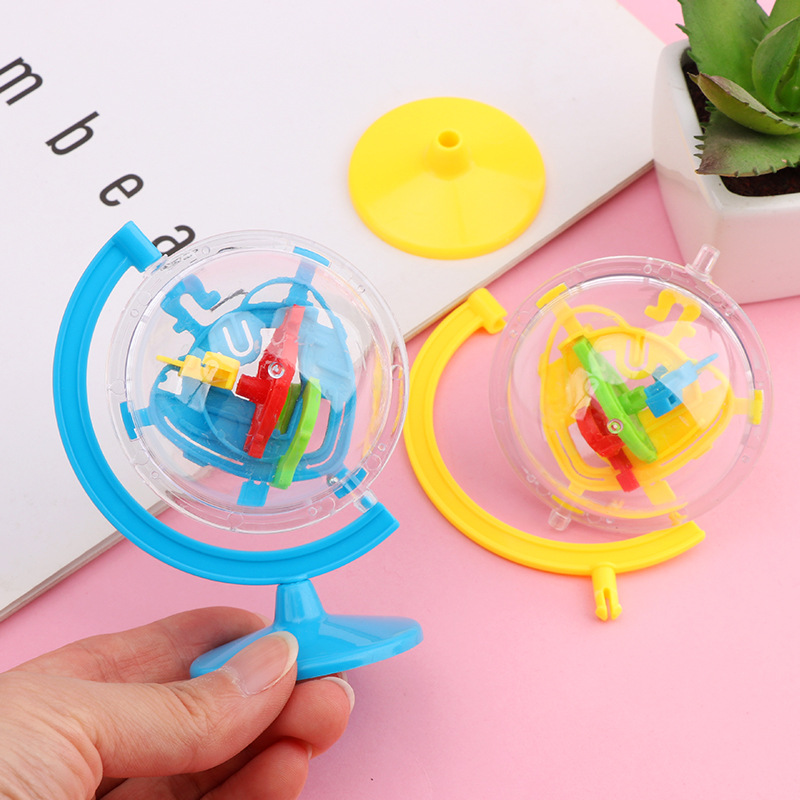 Bola de laberinto de la Tierra de tamaño pequeño Juego de entrada para niños de laberinto de bola de equilibrio tridimensional 3D de inteligencia de 50 pases