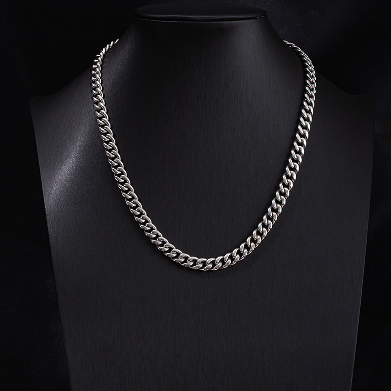 Collier en titane inaltérable pour homme, chaîne cubaine épaisse en acier inoxydable, style hip-hop tendance. Bijou stylé et original._voghion.com