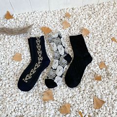 女中筒襪秋冬黑色襪子ins潮外穿日系可愛復古jk長筒襪春秋款