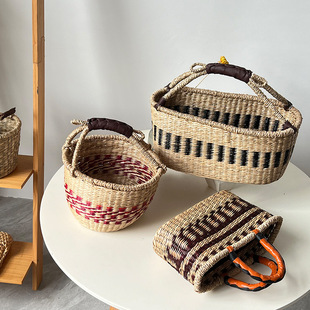 Southeast Asia Color Seagrass Woven Storage Basket Hand-woven Desktop Fit Basket Fruit Picnic Snack Storage Basket