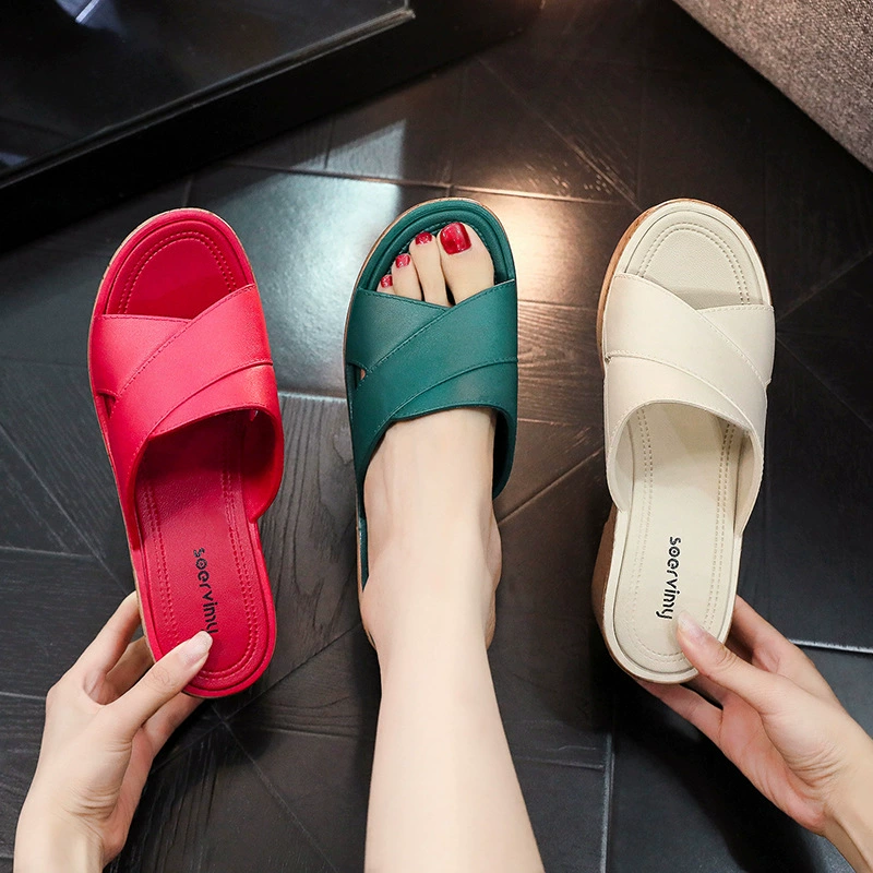 Модные холодные тапочки на каблуке для женщин носить на улице 2024 летний новый высокий каблок с толстым дном для дома противоскользящие и износостойкие шлепанцы на каблуках