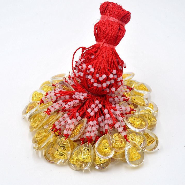 【特惠批发】红绳水晶吊坠批发观音弥勒佛镶金箔项链挂坠景区庙会