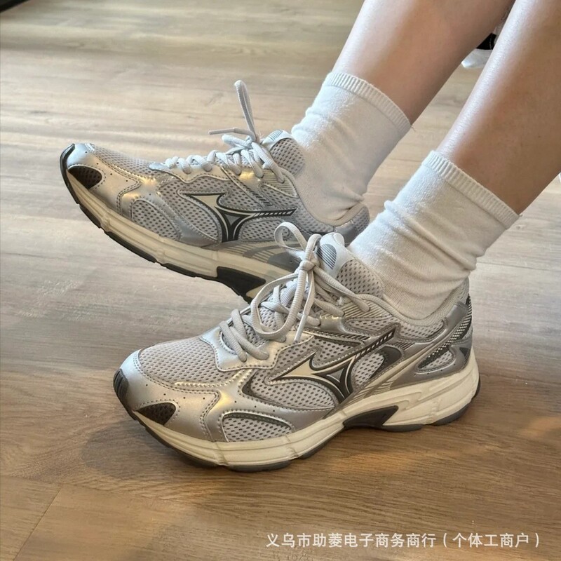 【Poison Version】New Mizuno Speed 2K Running Shoes, Wear-Resistant, Low-Top, Breathable, Versatile Sports Casual Shoes 【Poison Version】New Mizuno Speed 2K Running Shoes, Wear-Resistant, Low-Top, Breathable, Versatile Sports Casual Shoes