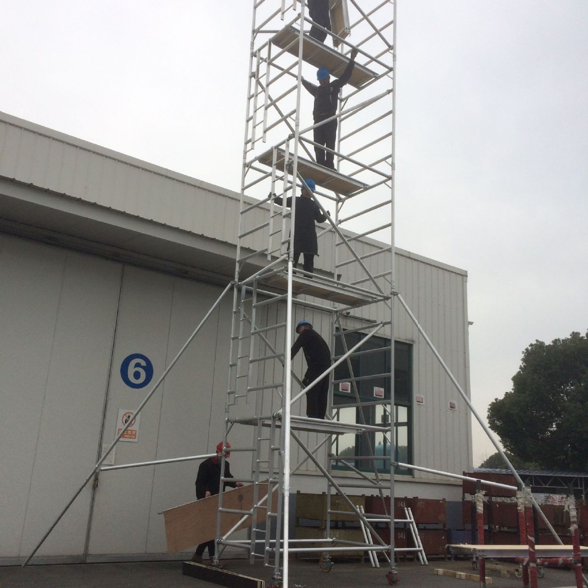 佛山厂家外销直供快装铝合金脚手架扣件价格阿里亚马逊脚手架及其