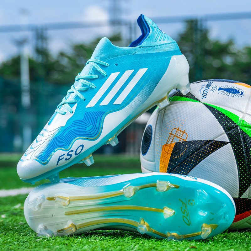 Nuevos zapatos de fútbol transfronterizos AG clavos hombres y mujeres clavos triturados entrenamiento anti-desgaste juvenil comercio exterior zapatos de fútbol
