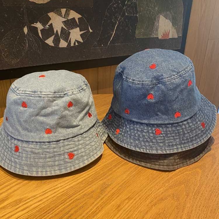 Sombrero de primavera y verano, mujer, bordado plegable, amor, sombrero de pescador de mezclilla, mujer, retro de moda, viejo, todo fósforo, cara, sombrero de lavabo pequeño