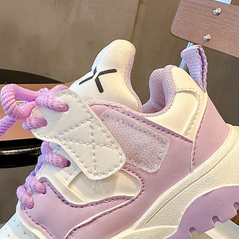 Cricketskor för barn Korean Edition Bröd Violence Bear Tide Brand Pojkar och flickor Fritidssportskor 2023 Nyhet_voghion.com