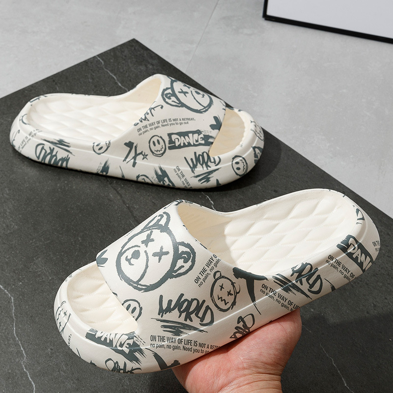 낙서 폭력적인 곰 슬리퍼 남성용 두꺼운 바닥 미끄럼 방지 탈취제 욕실 목욕 야외 여름 커플 여성용 슬리퍼