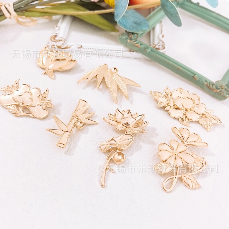 Diy brooch non-heritage handmade point green brooch flower bamboo pin bottom embryo shell fragments activity accessories