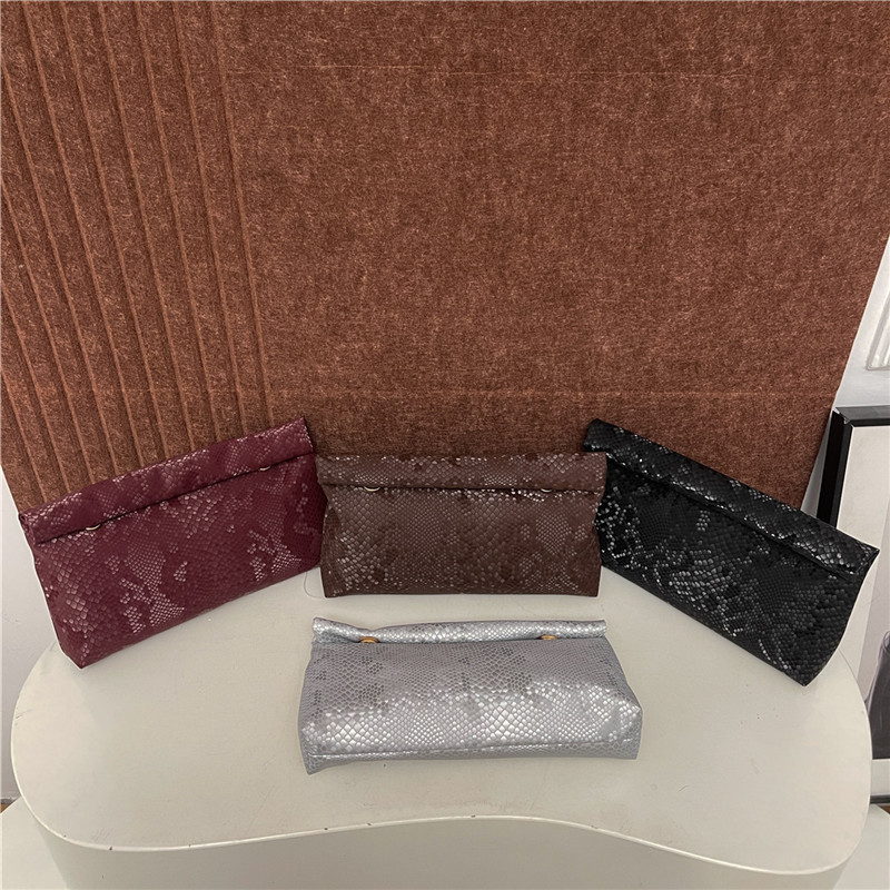 Mujeres de moda estilo nuevo paquete de cena de moda retro textura sólida de alta calidad bolso de mano personalizado