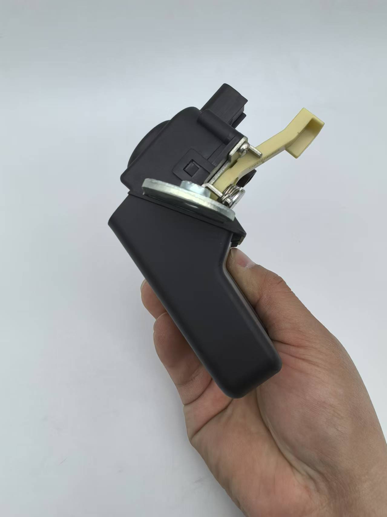 81230-C9000 Is Suitable for Modern Ix25Cretaix25 Trunk Lock Block Tailgate Lock Block Lock Trunk Lock
