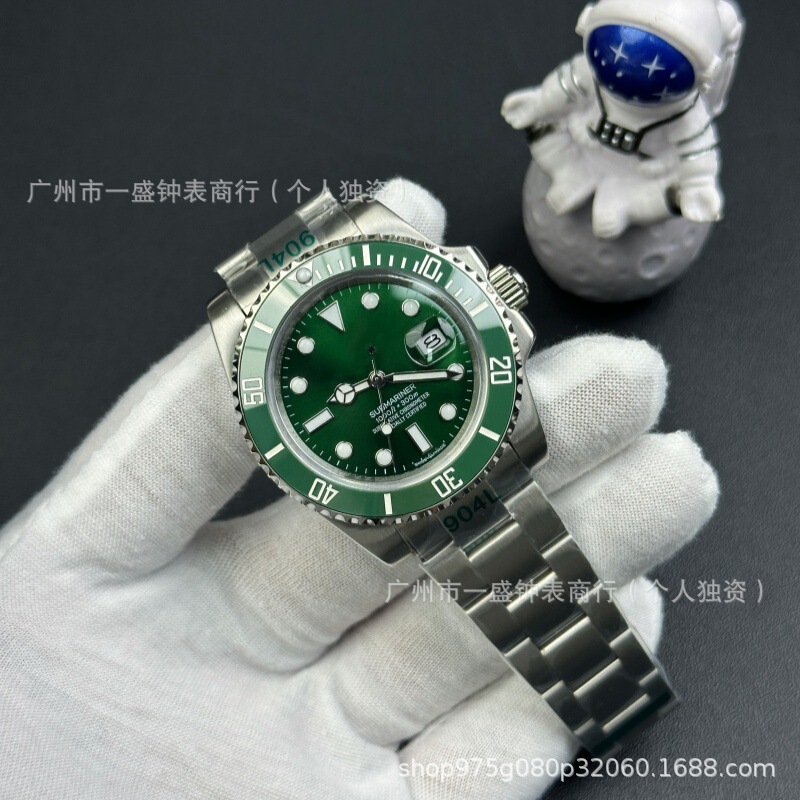 Classic Men's Models for Export: Green Submariner, Black Submariner, Yacht-Master, Perpetual Calendar, Rainbow Daytona, Land Master Type, Wholesale Factory Direct Sales Classic Men's Models for Export: Green Submariner, Black Submariner, Yacht-Master, Perpetual Calendar, Rainbow Daytona, Land Master Type, Wholesale Factory Direct Sales