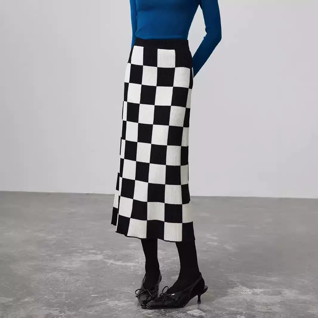 棋盘格纹时尚半身裙女轻奢复古黑白针织中长裙气质修身显瘦包臀裙