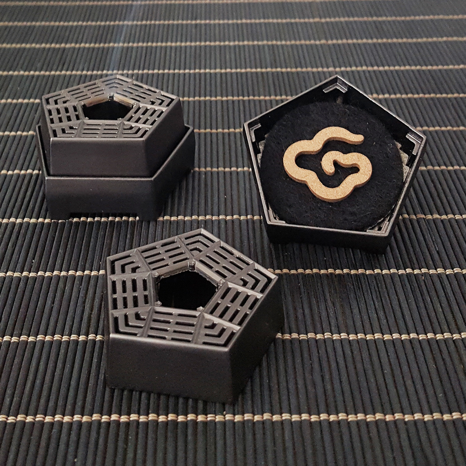 新品指尖香炉香插沉香檀香五边形音盒摆件小祥云香炉创意小香薰炉