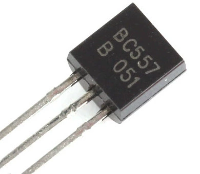 Прямой вставной транзистор BC557B 547B 548B 549B TO-92 45В/0.1А NPN/PNP