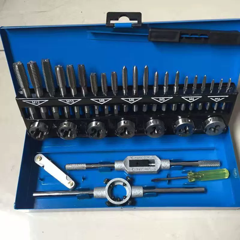 Набор метчиков и плашек из 32 предметов с ручным ключом для домашнего использования, высокопрочный набор метчиков и плашек в железном кейсе.