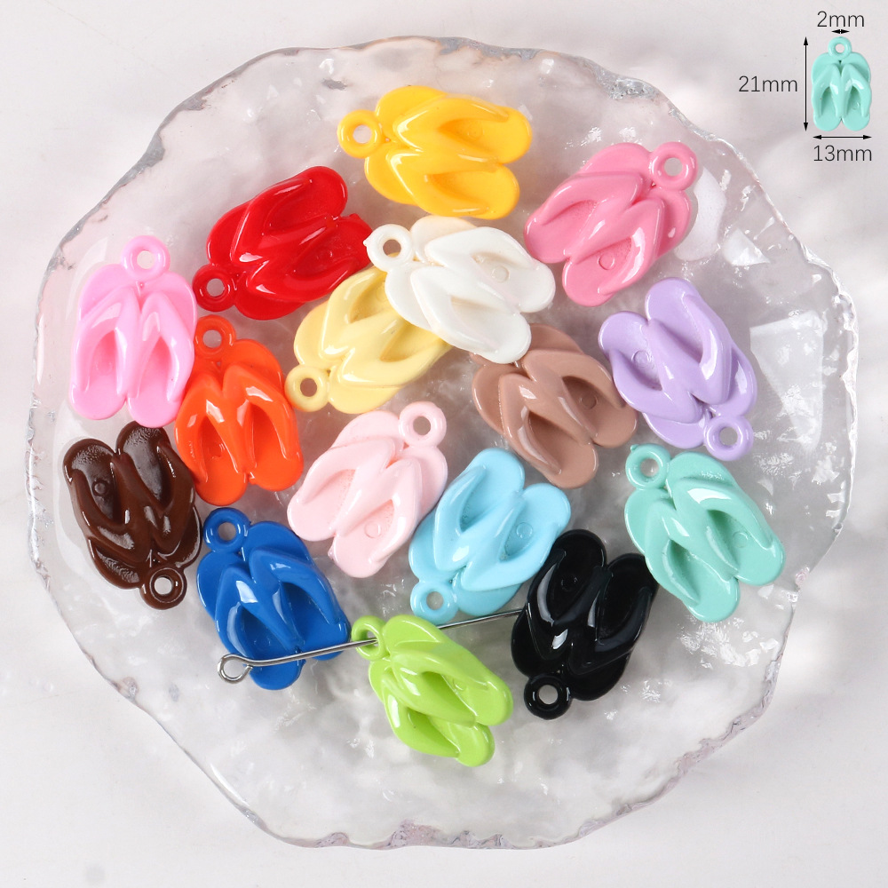 Flip flops, pendant