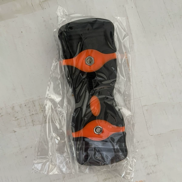 Double head shovel orange