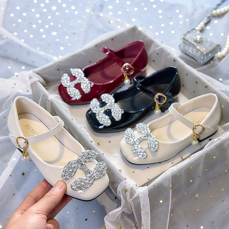 Girls' Princess Shoes Spring and Autumn 2026 New Style Little Girl Leather Shoes with Dress Soft-Soled Children's Crystal Shoes Single Shoes Summer