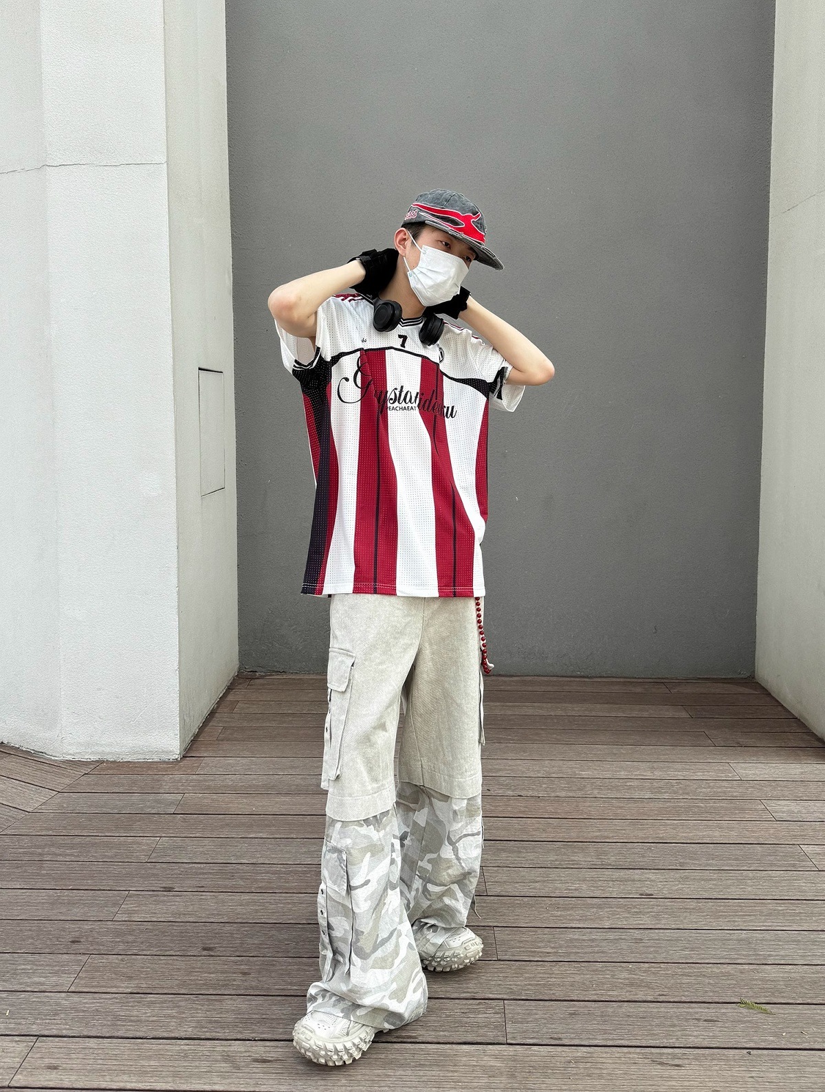 American-style Sports V-neck Jersey Short-sleeve T-shirt, New Loose Hip-hop Style T-shirt For Men And Women, Couple's_viptrois.com