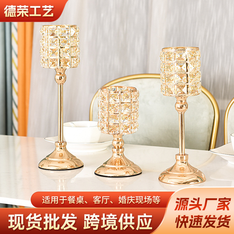 Europa lujosa candelabros de cristal transfronterizos adornos para el hogar accesorios de cena de velas de boda y venta directa de hierro forjado