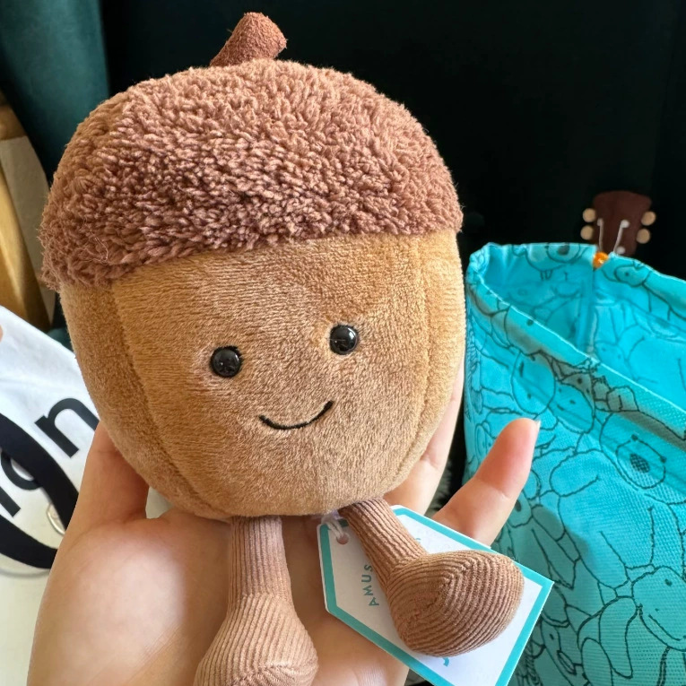 Colección divertida británica nueva colección muñeca barcelona oso matcha regalos adornos juguetes muñecas de peluche al por mayor image 157